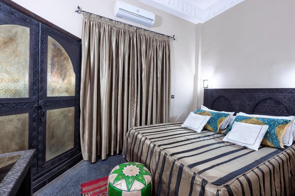 אוארצאצטה Hotel Azoul חדר תמונה