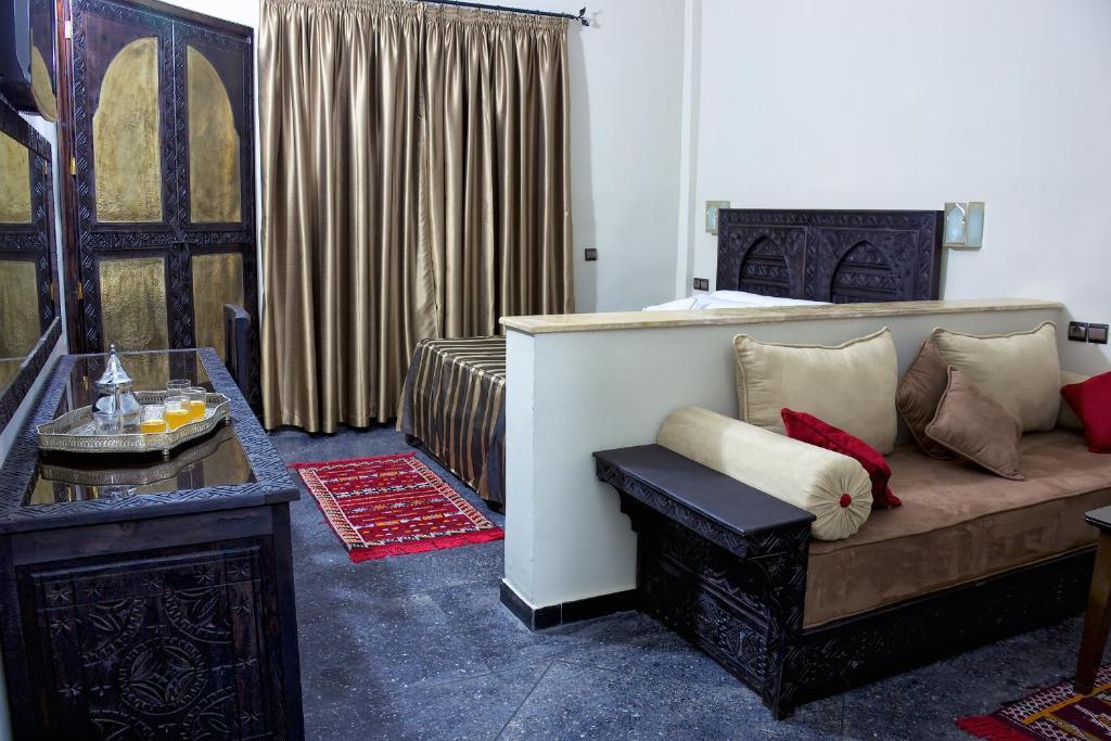 אוארצאצטה Hotel Azoul חדר תמונה